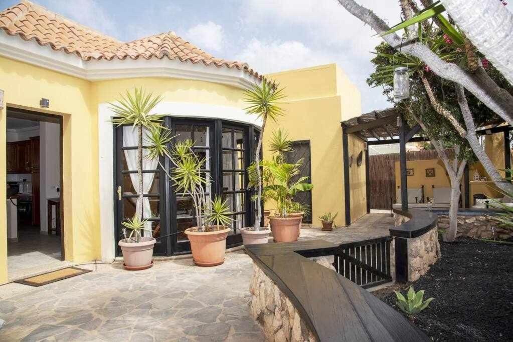 Aurora Mari Villa Your Dream Steps From The Ocean Shore Caleta De Fuste Zewnętrze zdjęcie