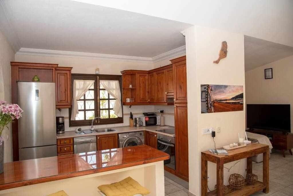 Aurora Mari Villa Your Dream Steps From The Ocean Shore Caleta De Fuste Zewnętrze zdjęcie
