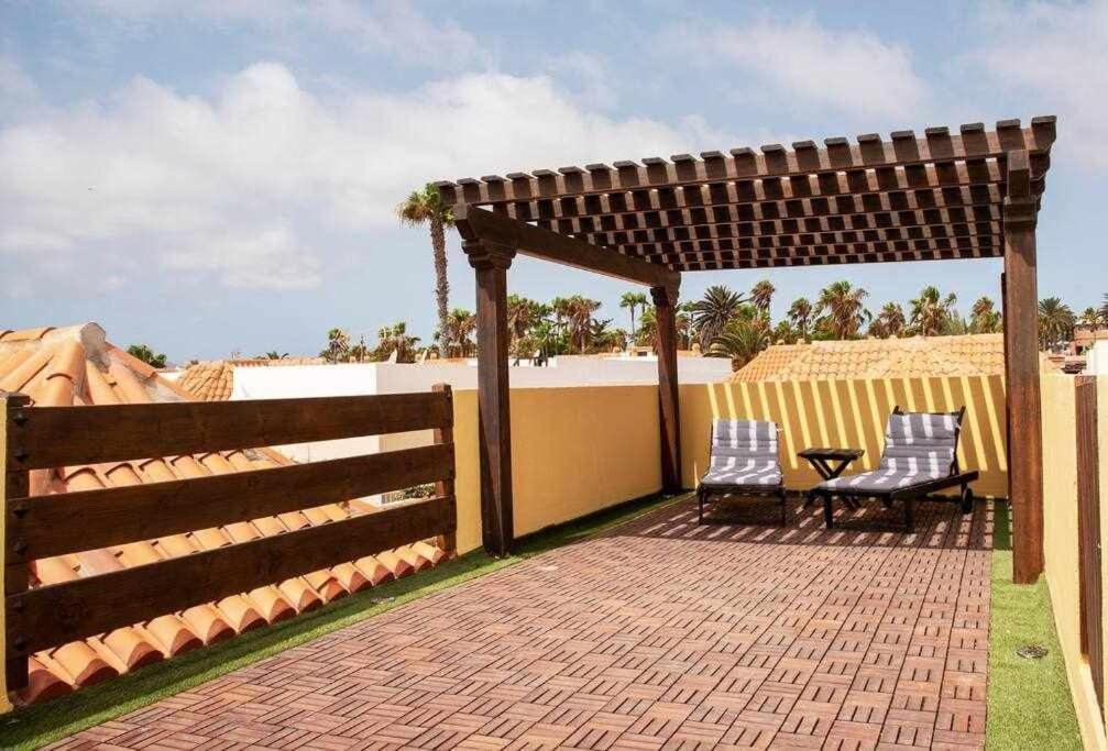 Aurora Mari Villa Your Dream Steps From The Ocean Shore Caleta De Fuste Zewnętrze zdjęcie